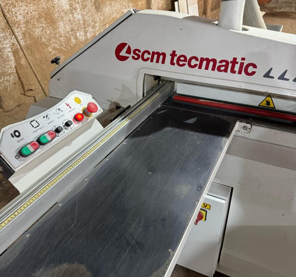 Seccionadora marca SCM Tecmatic, modelo FIT