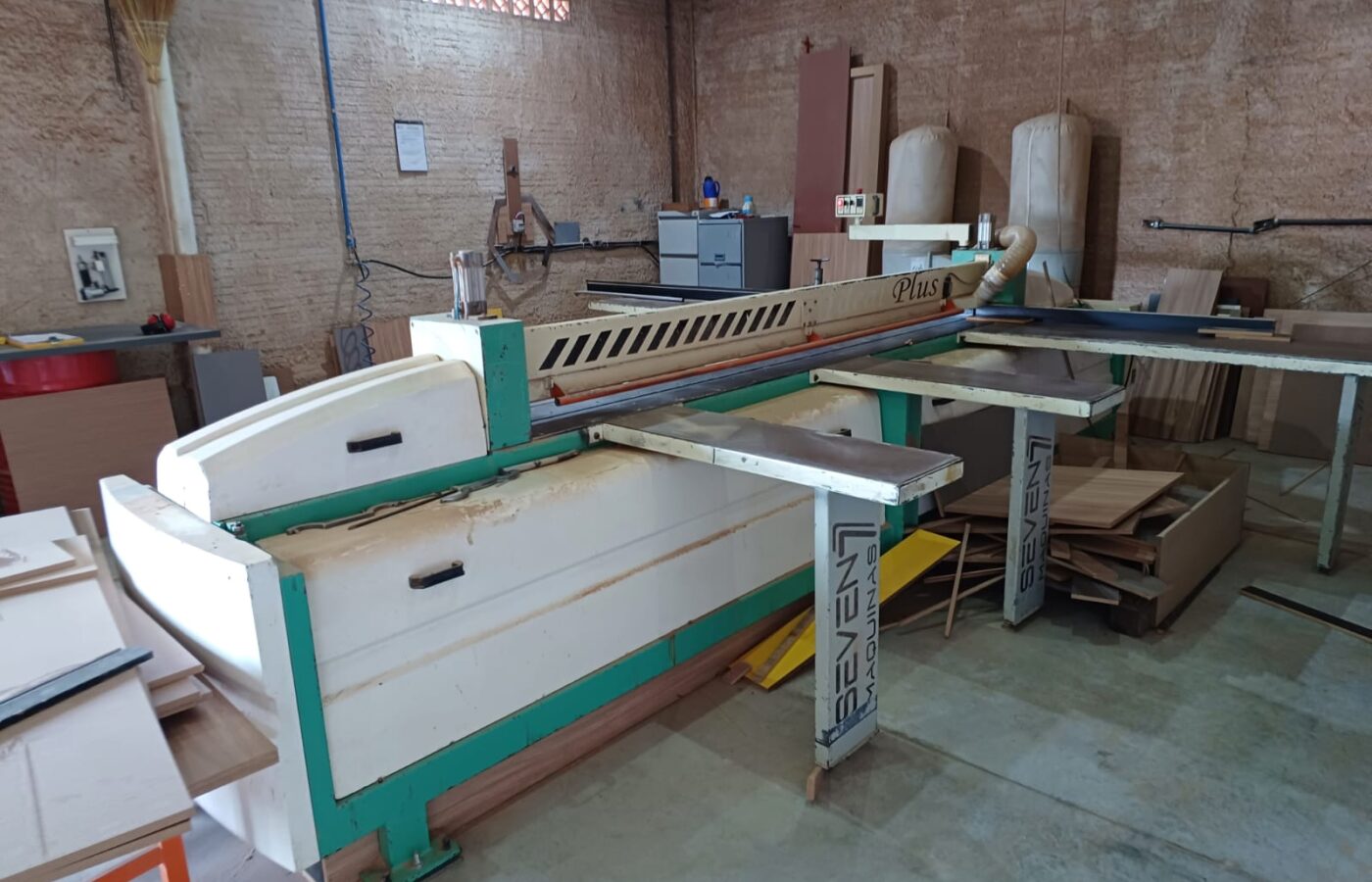 Seccionadora marca Seven Máquinas, modelo Ideal Plus